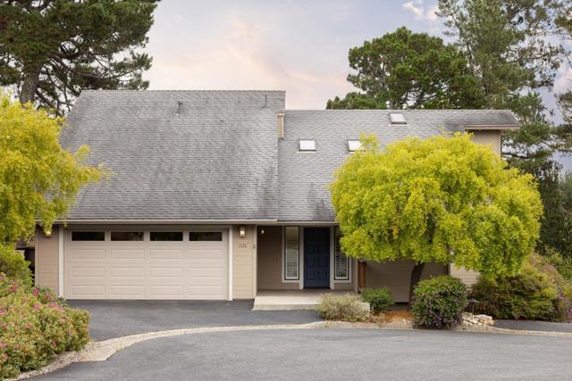 3594 Eastfield Court, Carmel CA: https://media.crmls.org/mediaz/c0e7f7b3-5ba3-4c0d-b8c3-324cb35f7498.jpg