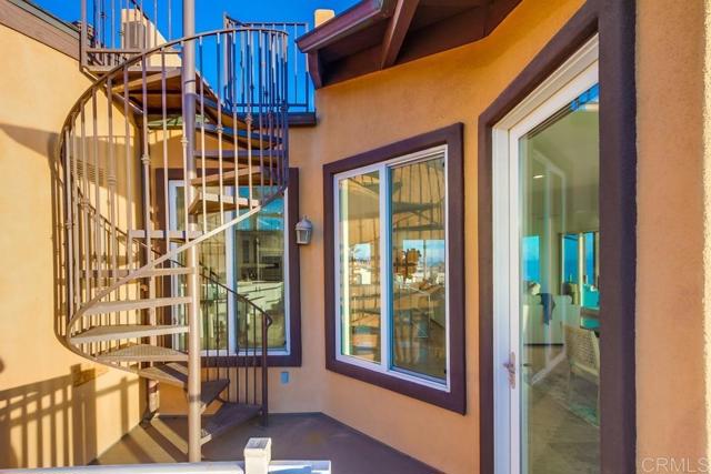 1371 San Elijo Avenue, Cardiff by the Sea CA: https://media.crmls.org/mediaz/c0e8456f-bf7c-430f-ab5e-8aed37fe11a9.jpg