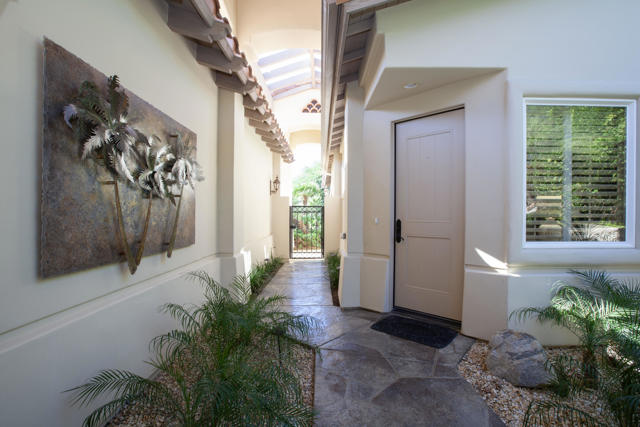 78700 Cabrillo Way, La Quinta CA: https://media.crmls.org/mediaz/c0e86c22-5c1d-49e9-bccd-9c84b26bbb80.jpg