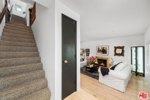 9041 Keith Avenue, 2 photo 5