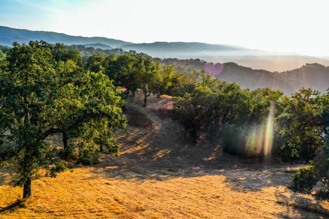 21 Long Ridge Trail, Carmel CA: https://media.crmls.org/mediaz/c0e922a1-9f32-436a-a470-f48f85a85d80.jpg
