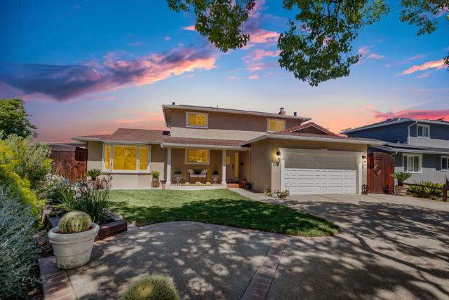 2301 Central Park Drive, Campbell CA: https://media.crmls.org/mediaz/c0ea3465-2366-416d-b6fc-124cc434932e.jpg