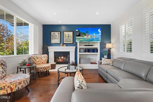 Detail Gallery Image 4 of 64 For 1424 Donegal Way, Oxnard,  CA 93035 - 5 Beds | 3 Baths