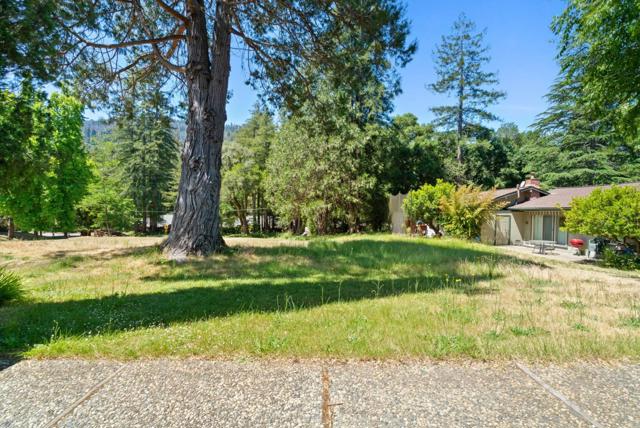 238 E Hilton Drive, Boulder Creek CA: https://media.crmls.org/mediaz/c0eb760b-68d1-45f5-acf6-5847d376834f.jpg