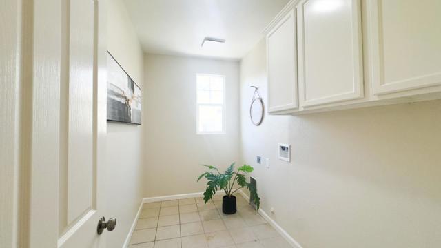 682 N 9th Street, San Jose CA: https://media.crmls.org/mediaz/c0ebf35f-bb67-44a7-a329-106d781c89e2.jpg