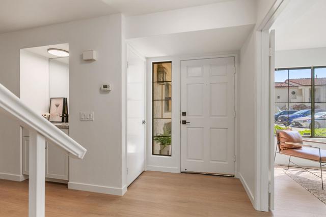 3160 Calle Viento, Carlsbad CA: https://media.crmls.org/mediaz/c0ec4d09-1ca9-4c48-944f-c1294e4d7ed0.jpg