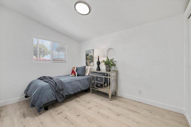 902 Blazingwood Drive, Sunnyvale CA: https://media.crmls.org/mediaz/c0ed6cde-e636-47d4-a809-fed5f317350c.jpg
