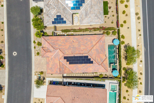 14 Cork Tree, Rancho Mirage CA: https://media.crmls.org/mediaz/c0edcef3-1609-4dab-bedb-858daa0d6d95.jpg