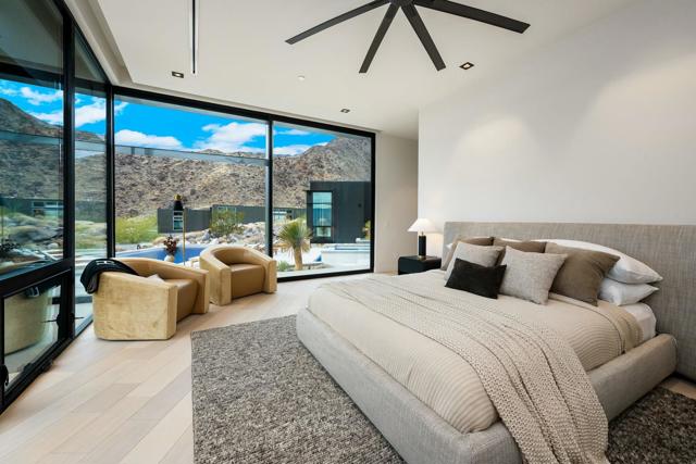 2085 Desert Flower Court, Palm Springs CA: https://media.crmls.org/mediaz/c0ee4705-e2c6-4e9c-8e24-8c3018bf388f.jpg