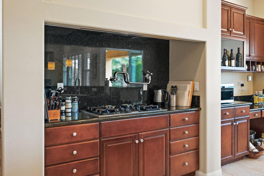 MLS #219126886DA image #28