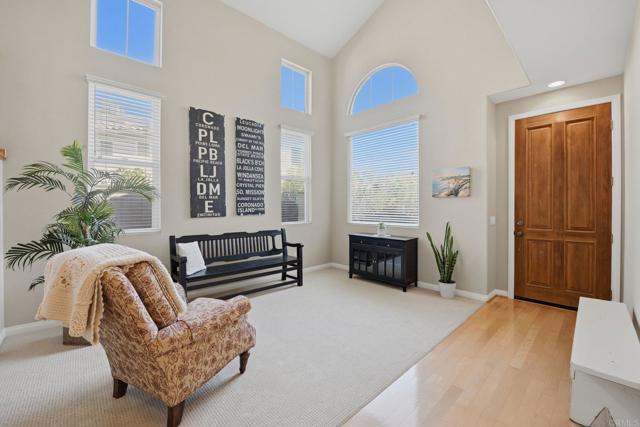 Detail Gallery Image 14 of 55 For 6161 Paseo Tienda, Carlsbad,  CA 92009 - 4 Beds | 3/1 Baths