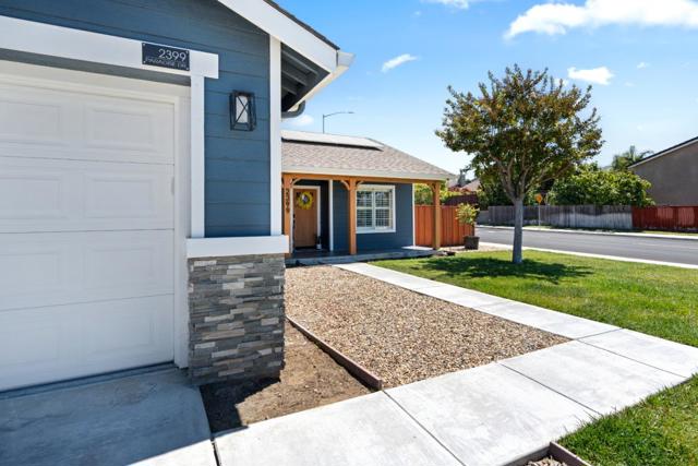 2399 Paradise Drive, Hollister CA: https://media.crmls.org/mediaz/c0f098c4-8c47-4f0c-8c8a-374721efa629.jpg