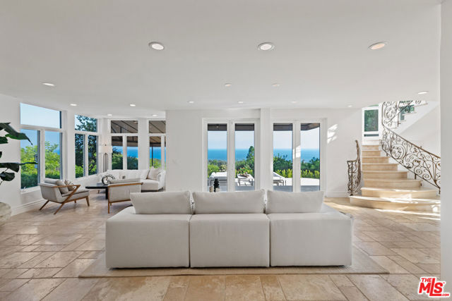 Drew Fenton | 27931 Winding Way Malibu CA | MLS: 7495523