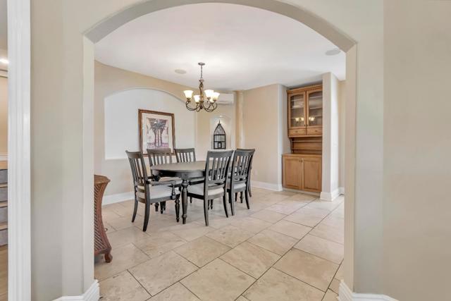 3848 Mariposa Drive, Clearlake CA: https://media.crmls.org/mediaz/c0f10f27-7e90-4dbc-a4b5-73b0609c227c.jpg