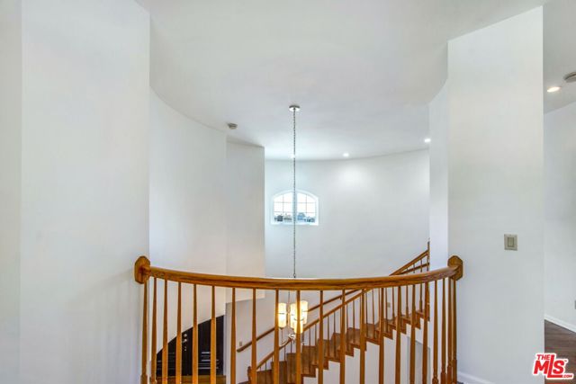 4521 Don Timoteo Drive, Los Angeles CA: https://media.crmls.org/mediaz/c0f155e7-6561-4c3b-ab02-8f8bf4430bea.jpg