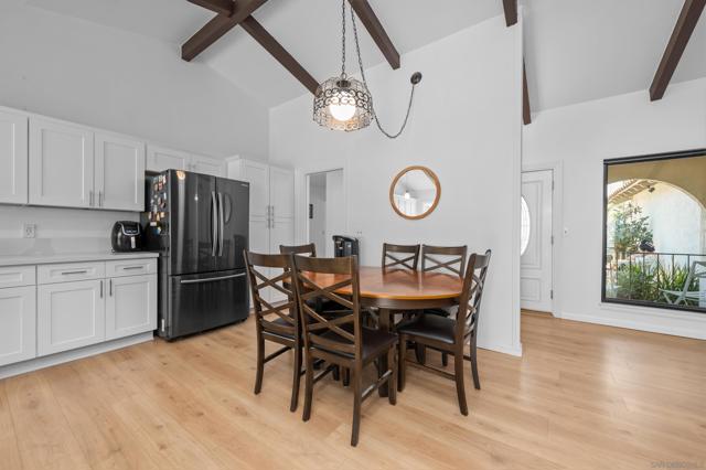 16273 Arena Dr, Ramona CA: https://media.crmls.org/mediaz/c0f259d2-5523-4dc1-9a84-fa8bcd09fd9f.jpg