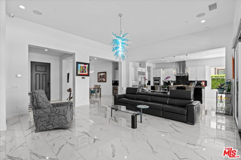 MLS #25608345 image #7