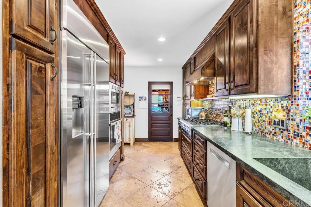 2226 Juan Street - photo 15