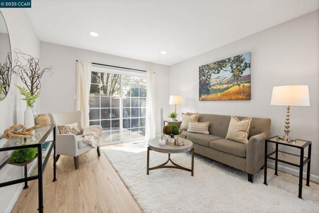127 Elvira St, Livermore CA: https://media.crmls.org/mediaz/c0f4ac32-b8ac-4af3-b81f-2d8d7052ea39.jpg