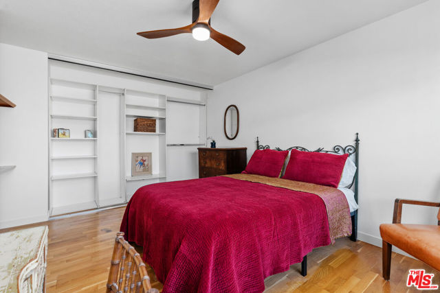 409 Arenoso Lane, San Clemente CA: https://media.crmls.org/mediaz/c0f6a1b2-64ef-40c5-9eab-605634c76ff3.jpg