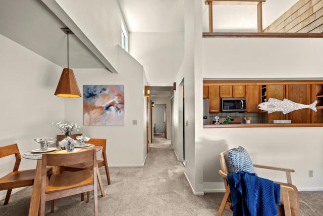 461 Dela Vina Avenue, Monterey CA: https://media.crmls.org/mediaz/c0f71c23-af77-44e2-ba82-742b20f3127c.jpg