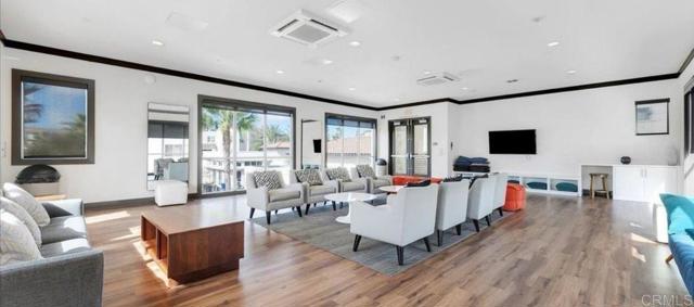 Image 2 of 7 For 5240 Beachfront  89