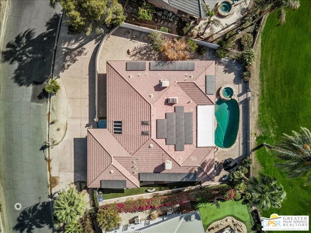 5365 E Cherry Hills Drive, Palm Springs CA: https://media.crmls.org/mediaz/c0f7ec8e-50e0-4175-8415-0c7cf7d48493.jpg