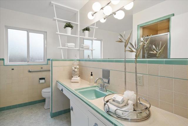 952 Fairfield Avenue, Santa Clara CA: https://media.crmls.org/mediaz/c0f81f85-1449-446e-8432-e32519243885.jpg