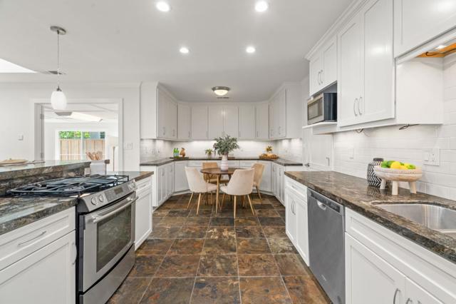 Image 12 of 46 For 1816 Rosswood Drive