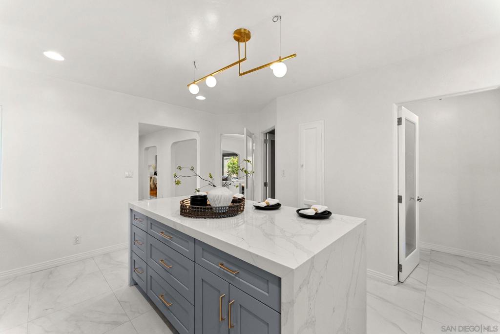 4391 Middlesex Drive - photo 13