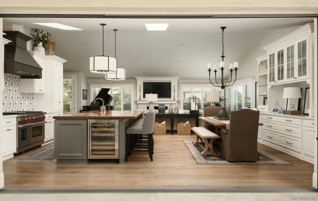 3541 Carleton St - photo 9