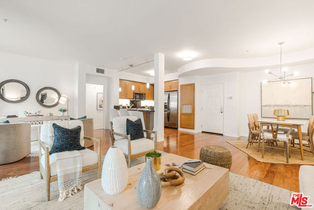 13044 Pacific Promenade, 126 photo 4