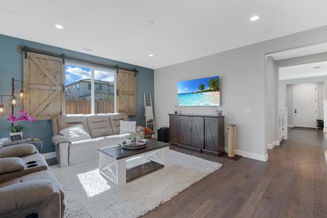 691 Toledo Drive, Hollister CA: https://media.crmls.org/mediaz/c0fba06c-478f-42f0-b9e1-eaa7fe12fd5e.jpg