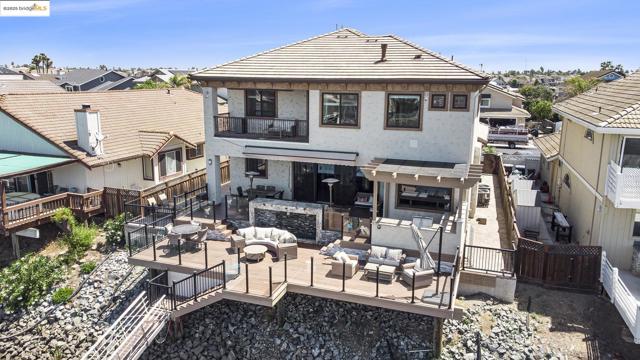 2012 Windward Pt, Discovery Bay CA: https://media.crmls.org/mediaz/c0fc03bd-eeae-4ff2-b4be-70fea0f2c3e0.jpg