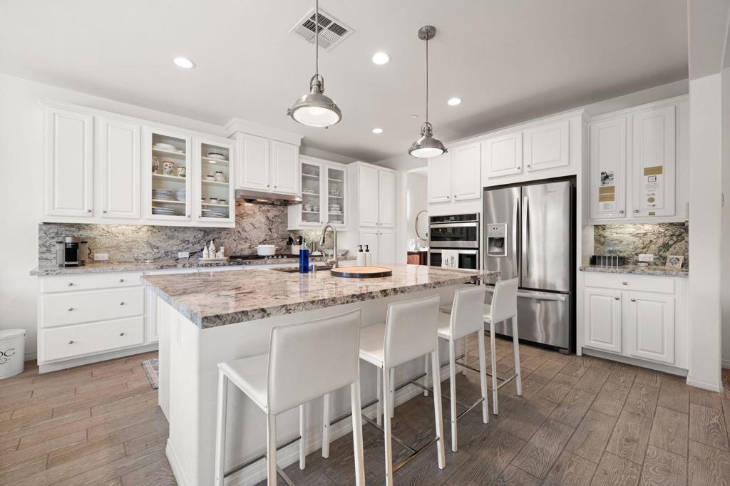 MLS #219136796DA image #13