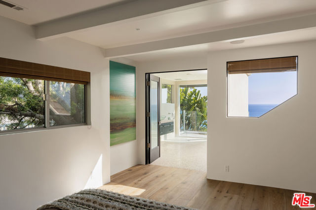 31522 Broad Beach Road, Malibu, California 90265, 3 Bedrooms Bedrooms, ,3 BathroomsBathrooms,Single Family Residence,For Sale,Broad Beach,24427395