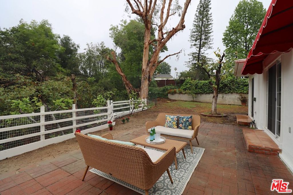 375 Berkshire Avenue La Canada Flintridge img 32