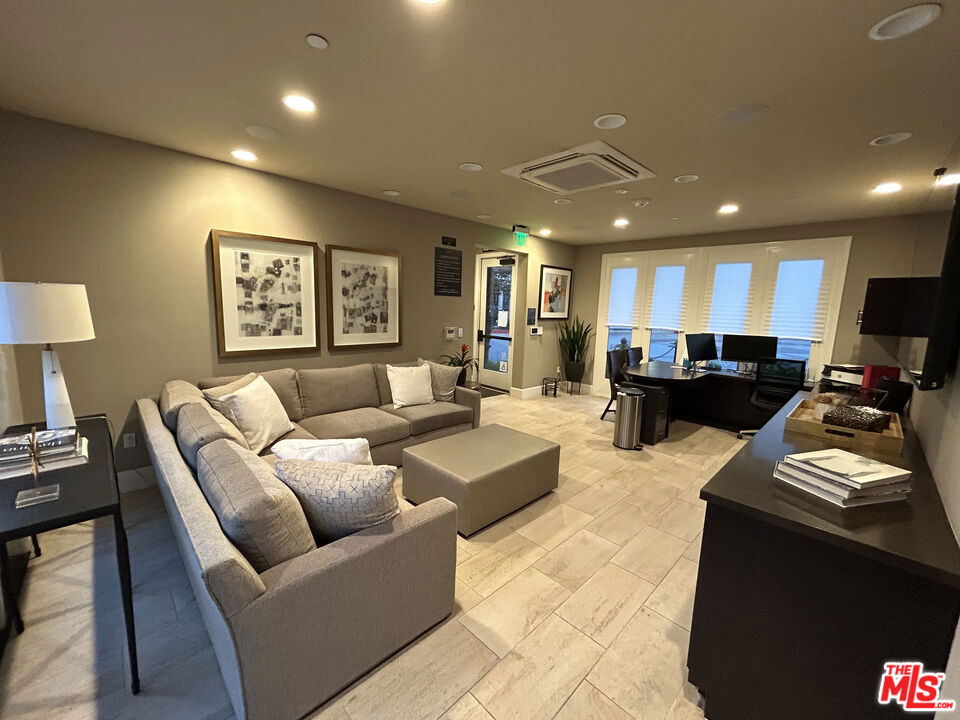 MLS #26861795 image #38