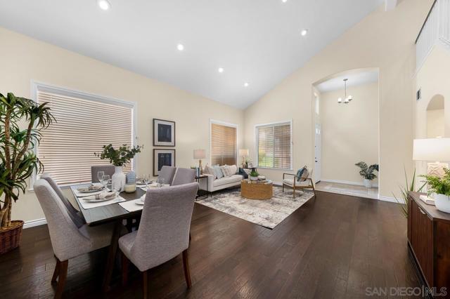 6789 Camino De Amigos, Carlsbad CA: https://media.crmls.org/mediaz/c100dbea-c096-4212-9775-38bf2e8d6818.jpg
