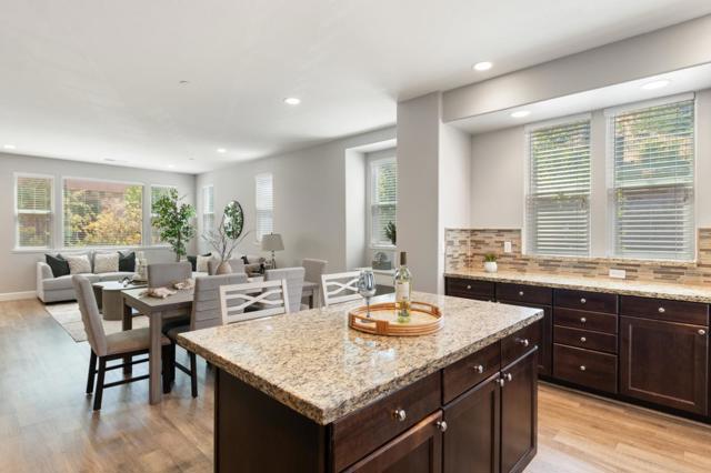 701 Tierney Place, Martinez CA: https://media.crmls.org/mediaz/c101b38c-1238-4221-af5d-708e05414f5c.jpg