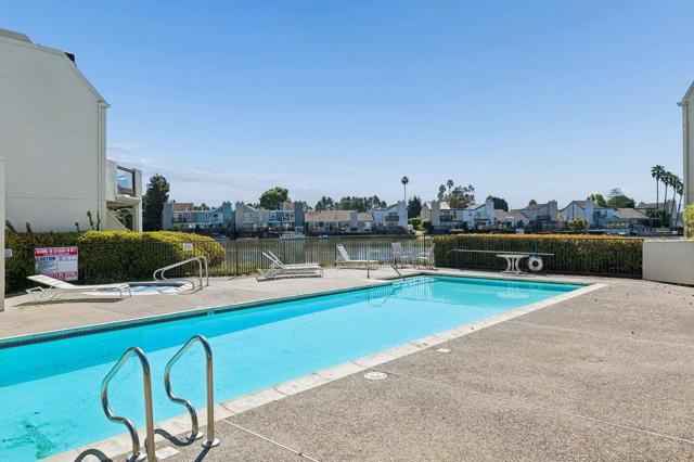 234 Shorebird Circle, Redwood City CA: https://media.crmls.org/mediaz/c1024a2e-a972-4204-aabd-86d1be8201f4.jpg