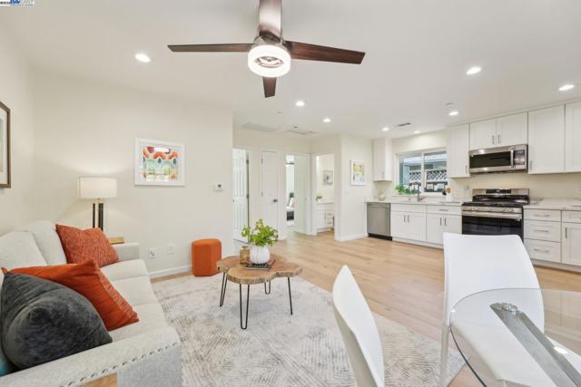 Image 41 of 60 For 227 Holmes St