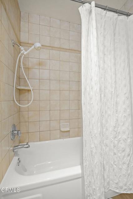 Detail Gallery Image 23 of 38 For 2036 Birchdale Ct, Thousand Oaks,  CA 91362 - 2 Beds | 2 Baths