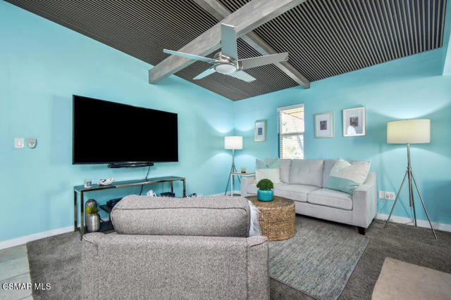 7761 Balcom Avenue, Reseda CA: https://media.crmls.org/mediaz/c1039616-3773-4f69-9796-ed6acfb11c7c.jpg