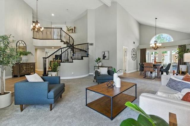 4252 Merlot Court, San Jose CA: https://media.crmls.org/mediaz/c103d9dc-cb37-40a7-9e4f-8459011d60e4.jpg