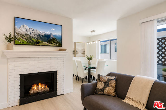 404 San Vicente Boulevard, 204 photo 6