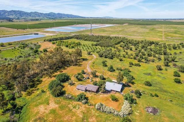 27643 County Road 88, Winters CA: https://media.crmls.org/mediaz/c1056cec-a854-4b13-9a6b-f6a819f6bf29.jpg