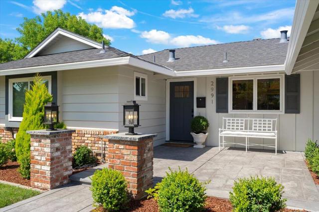 2991 Gardendale Drive, San Jose CA: https://media.crmls.org/mediaz/c1064938-b1ad-447d-976b-9f82cf229600.jpg