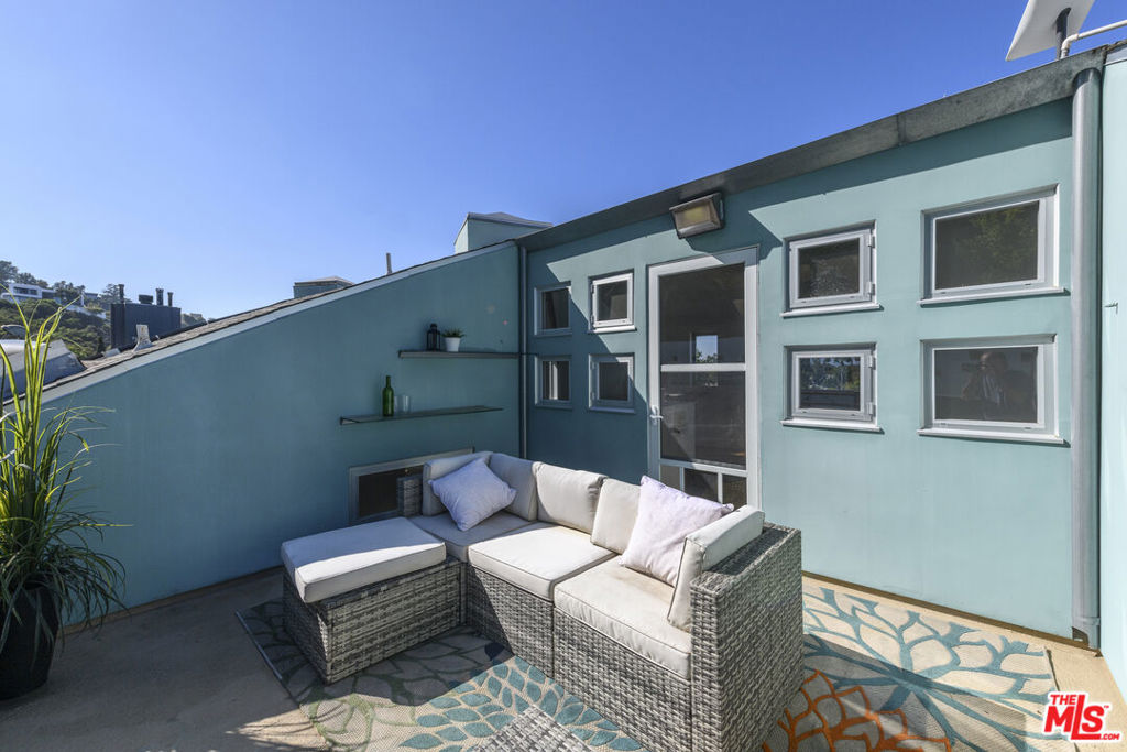 12236 LAUREL TERRACE DriveStudio City img 20