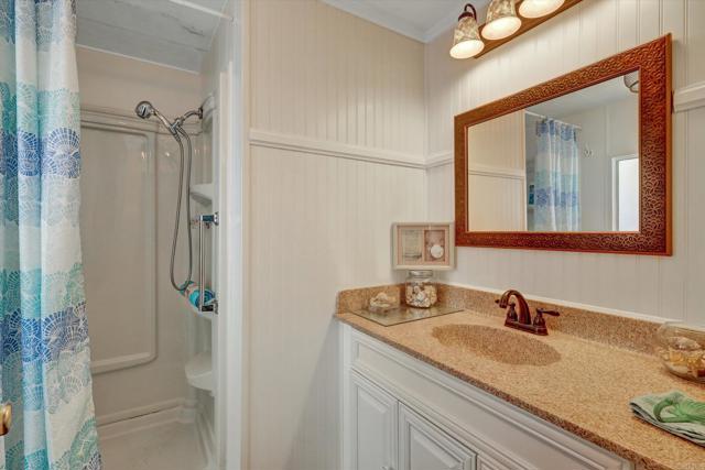 269 Quail Lane, Oceanside CA: https://media.crmls.org/mediaz/c108a6da-e54b-40b3-a354-6f80df934e66.jpg